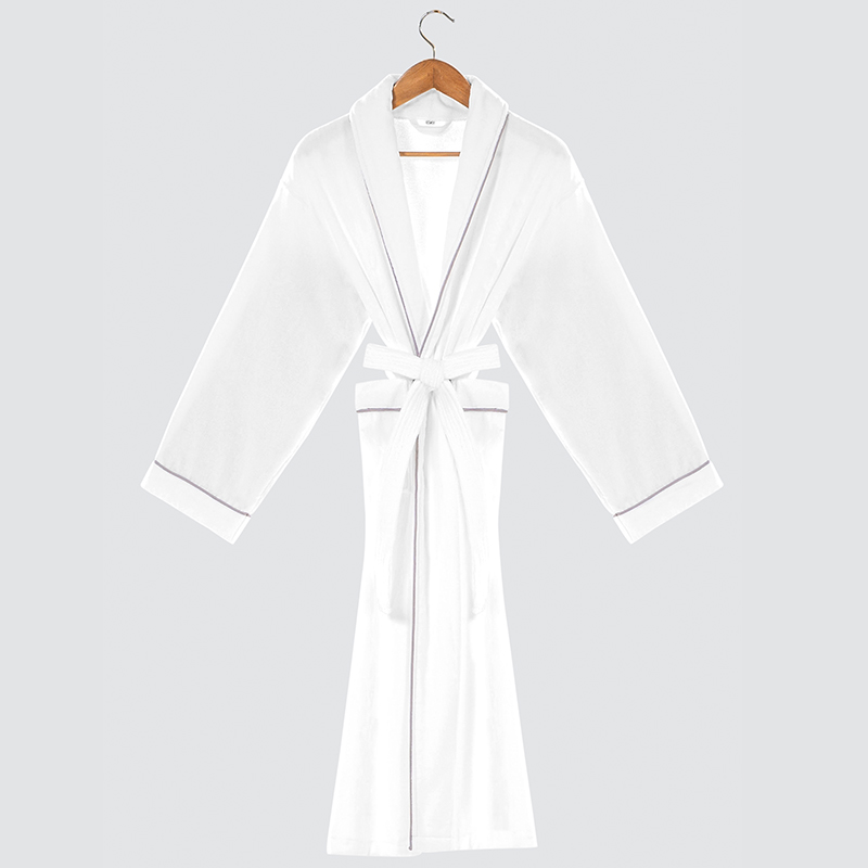 Luxury White Cut Fleece Silver Inlaid Bathrobe Casual Couple Style Winter Unisex Thick Warm Cozy Super Absorbent Bathrobe for Home Hotel