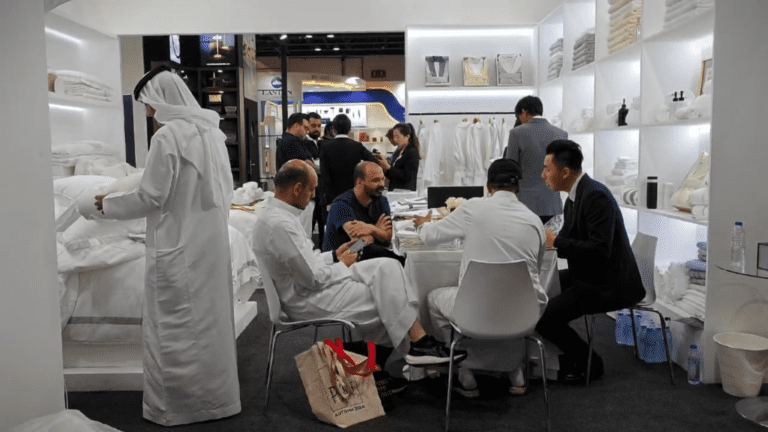 Galaxy DUBAI the hotel show day 2