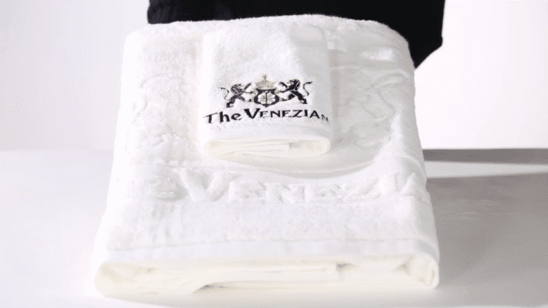 Luxury Embroidered Jacquard Towels for Hotels