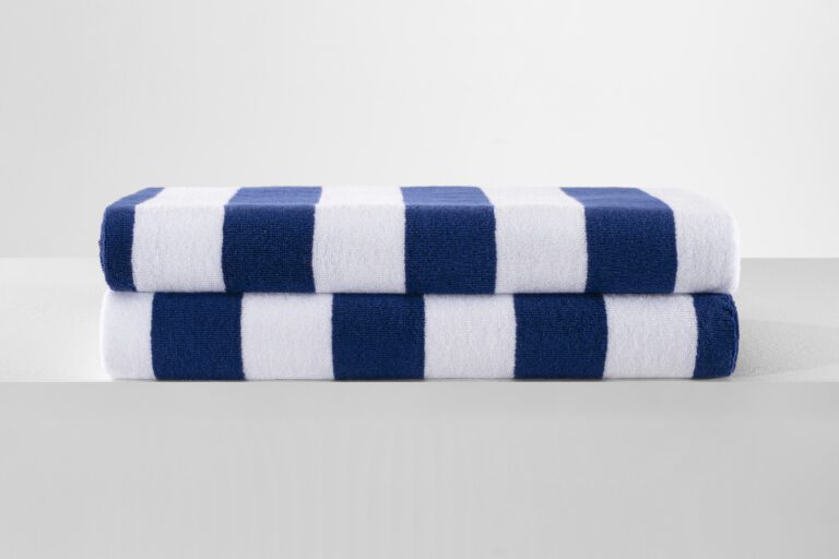 The Ultimate Striped Beach Towel: Comfort, Style, and Durability by GALAXY