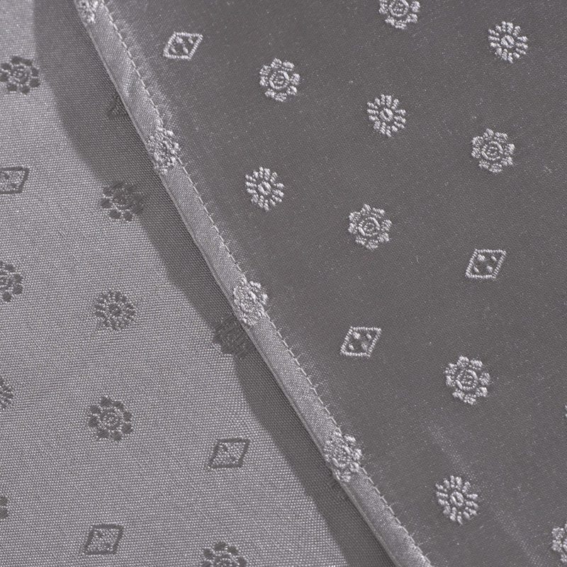 Luxurious Silver Polyester Jacquard Round Tablecloth – Elegant "Snowflake" Pattern Hotel Banquet Linen for Weddings and Upscale Events - Image 6
