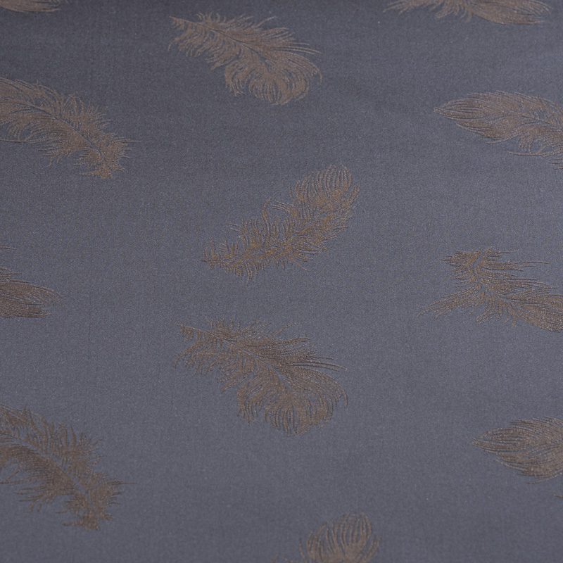 Luxurious Black and Gold Feather Jacquard Round Tablecloth – Premium 100% Polyester Decorative Banquet Linen for High-End Events and Upscale Hotel Dining - Image 7