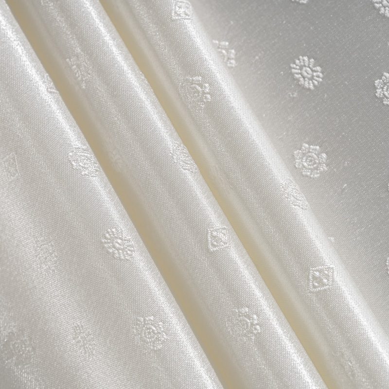 Classic White Polyester Jacquard Round Tablecloth – Elegant "Snowflake" Pattern Hotel Banquet Linen for Weddings and Formal Events - Image 3