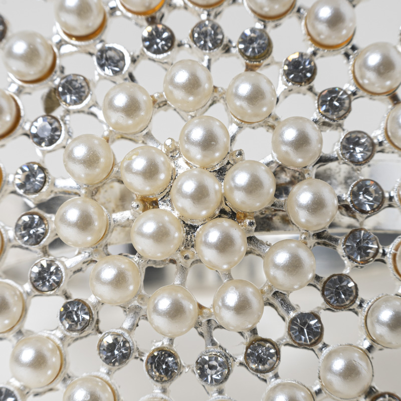Galaxy Imperial Pearl Crystal Sunburst Napkin Ring Holder – Luxury Rhinestone Metal Decor for Hotel Banquets - Image 4