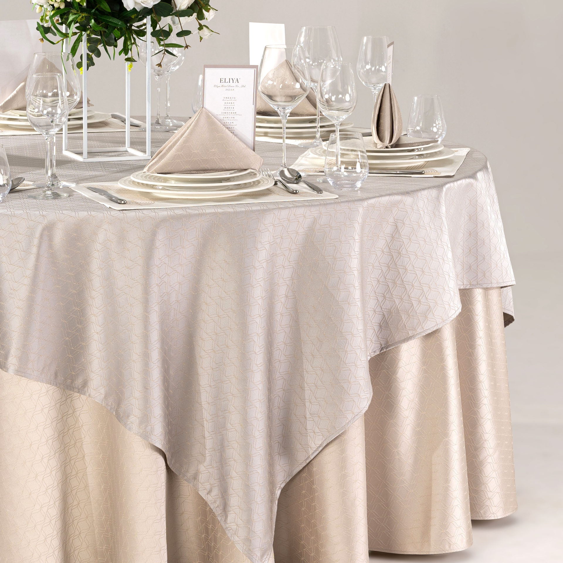 Champagne & Silver Luxury Hotel Banquet Tableware & Linen Collection - Image 5