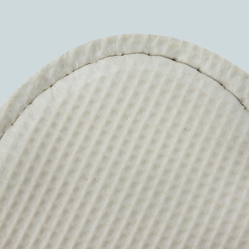 Grid Pattern Waffle Hotel Slippers - Image 8