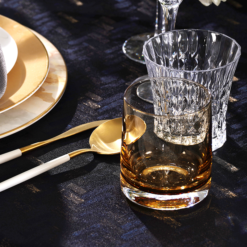 Luxury Banquet Table Linen and Dining Setting Collection - Image 18