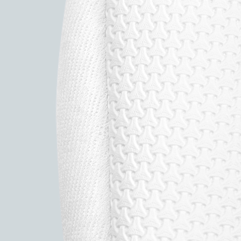 Grid Pattern Waffle Hotel Slippers - Image 3